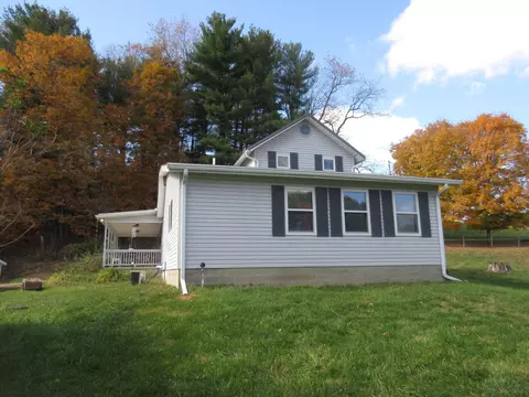 Exterior - 4061 Tavener Rd SE, Heath, OH 43056 photo 2 of 18