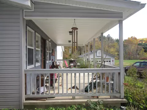 Exterior - 4061 Tavener Rd SE, Heath, OH 43056 photo 5 of 18