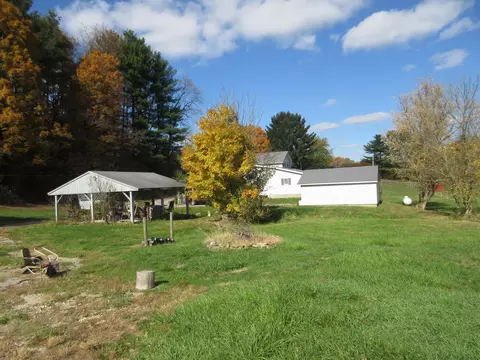 Exterior - 4061 Tavener Rd SE, Heath, OH 43056 photo 13 of 18