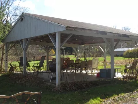 Exterior - 4061 Tavener Rd SE, Heath, OH 43056 photo 16 of 18