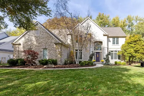 3290 Northampton Dr, Hilliard, OH 43026