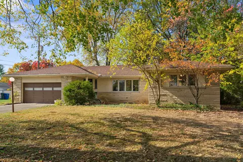 1479 Kenwick Rd, Columbus, OH 43209
