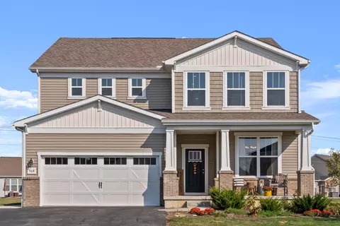 908 Peacock Dr, Sunbury, OH 43074