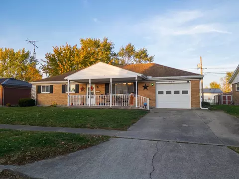 34 Eden Ave, Sabina, OH 45169