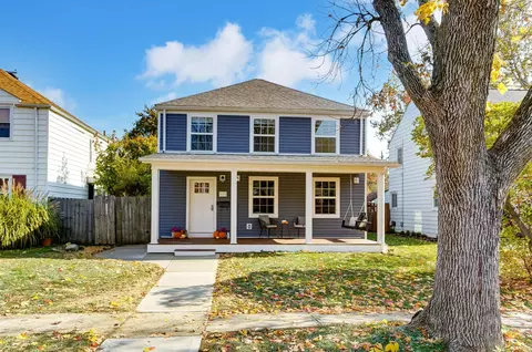 692 Chelsea Ave, Columbus, OH 43209