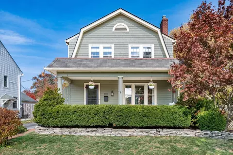 110 W Dunedin Rd, Columbus, OH 43214