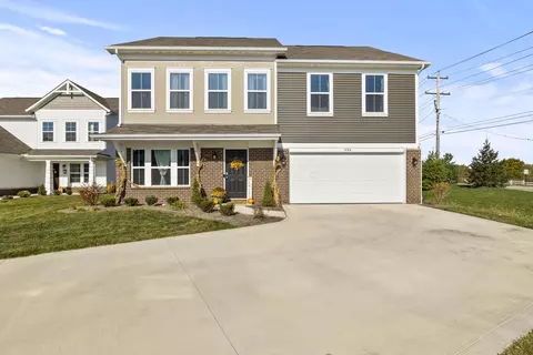 996 Beehive Grv, Grove City, OH 43123
