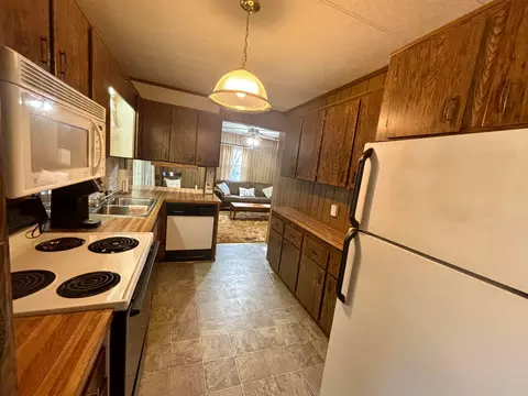 516 Baldwin Dr, Howard, OH 43028 photo 7