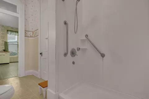 131 E Union St, Circleville, OH 43113 photo 17