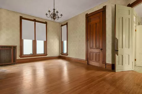 131 E Union St, Circleville, OH 43113 photo 11