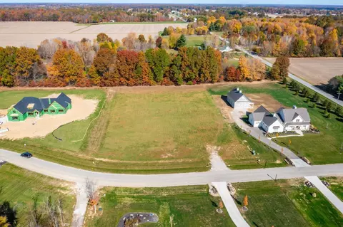 6949 Oxford Woods Dr, Sunbury, OH 43074