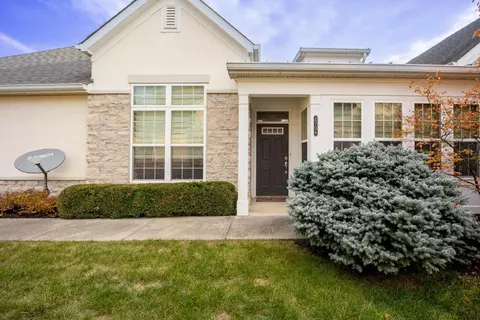 2706 Scioto Station Dr, Columbus, OH 43204