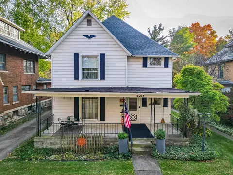 220 E Chillicothe Ave, Bellefontaine, OH 43311