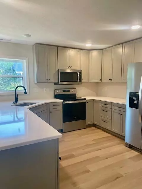 308 E High St, Fulton, OH 43321 photo 5