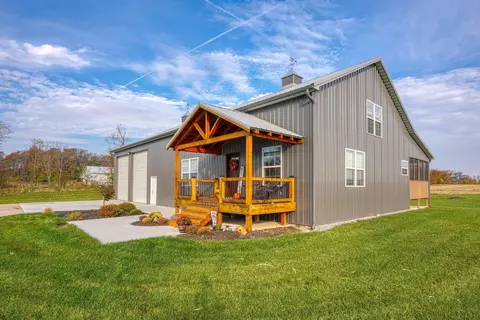 6654 Crumley Rd SW, Lancaster, OH 43130