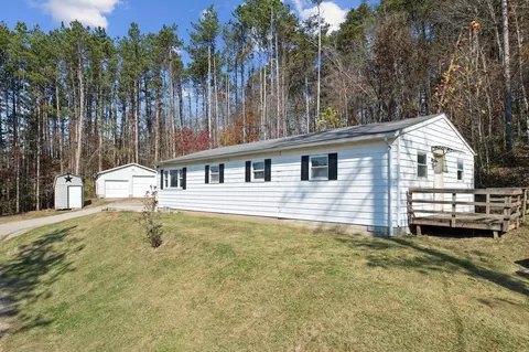 15050 Old Mcarthur Rd, Logan, OH 43138