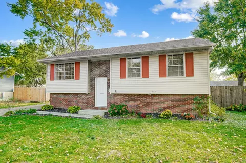 5006 Root Pl, Columbus, OH 43207