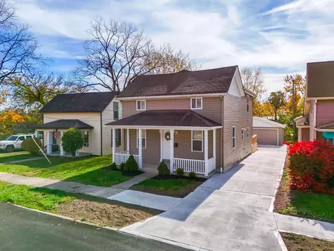 53 Eaton St, Delaware, OH 43015