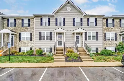 238 Millpond Rd, Sunbury, OH 43074