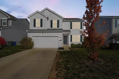 3048 Melville St, Columbus, OH 43219