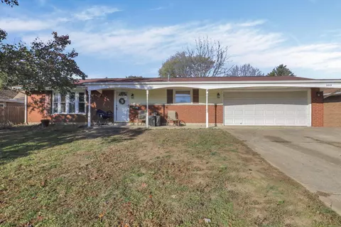 2035 Chippewa Dr, Circleville, OH 43113