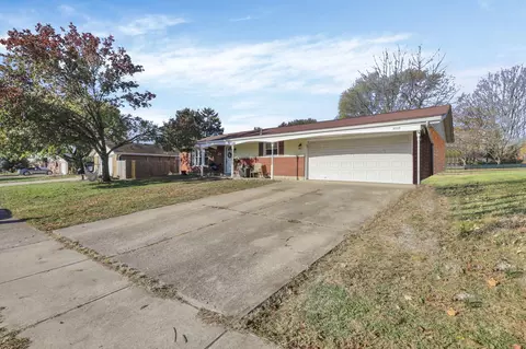2035 Chippewa Dr, Circleville, OH 43113 photo 4