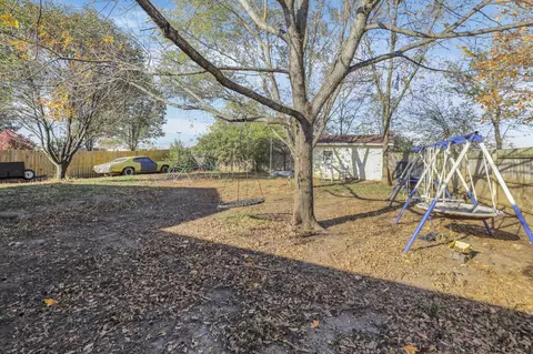 2035 Chippewa Dr, Circleville, OH 43113 photo 12