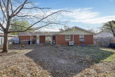 2035 Chippewa Dr, Circleville, OH 43113 photo 16