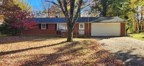 5036 Donna Dr, Galion, OH 44833