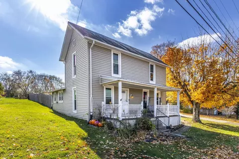 6758 National Rd, Thornville, OH 43076