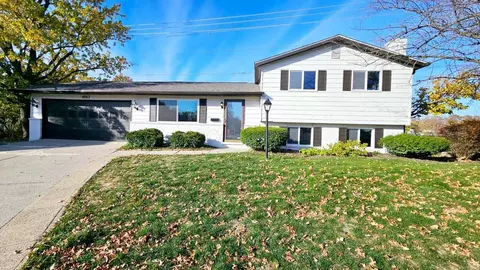 4957 Brittany Ct E, Columbus, OH 43229