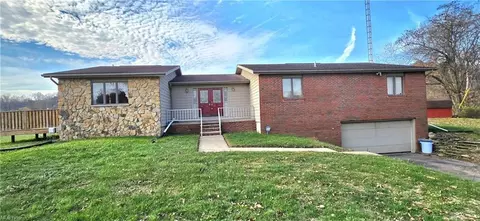 2625 Thompson Run Rd, Zanesville, OH 43701