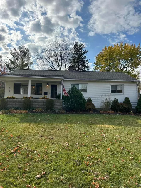 2507 Shrewsbury Rd, Columbus, OH 43221