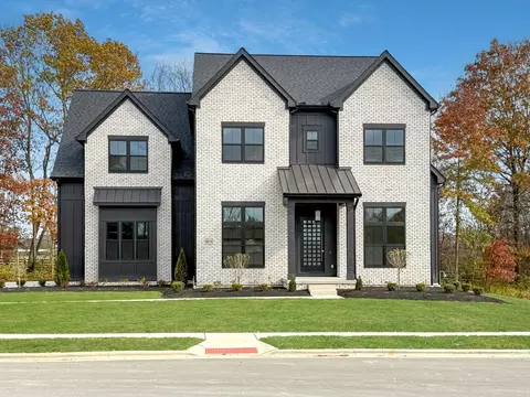 8798 Fox Field Path, Plain City, OH 43064