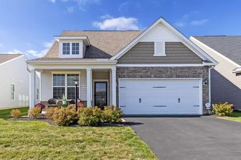 6059 Limewood Dr, Westerville, OH 43081