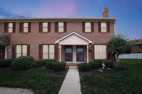 7929 Verandah Ct, Powell, OH 43065