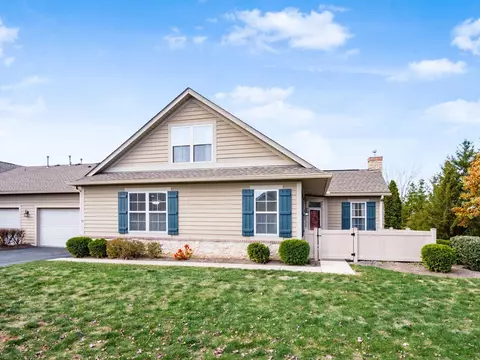 4227 Waterside Pl #7, Grove City, OH 43123