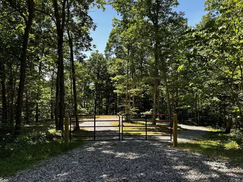 794 Hull Road Apt Rd #(TRACT 16 WOODS WAYNE FOREST, Patriot, OH 45658
