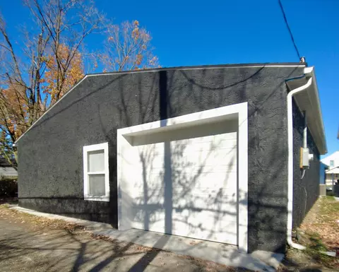 1473 E 26th Ave, Columbus, OH 43211 photo 48