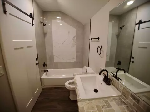 1473 E 26th Ave, Columbus, OH 43211 photo 14