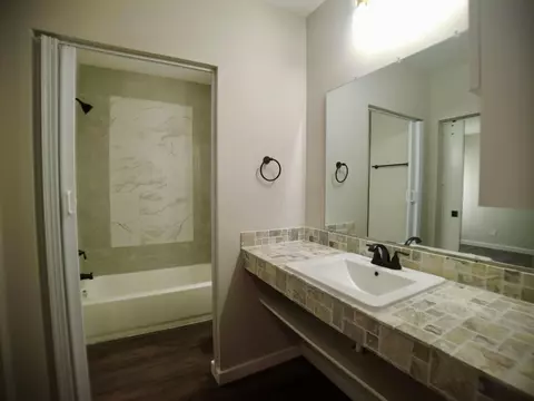 1473 E 26th Ave, Columbus, OH 43211 photo 44