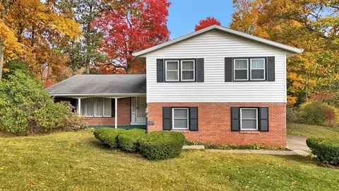 2055 Random St, Mansfield, OH 44904