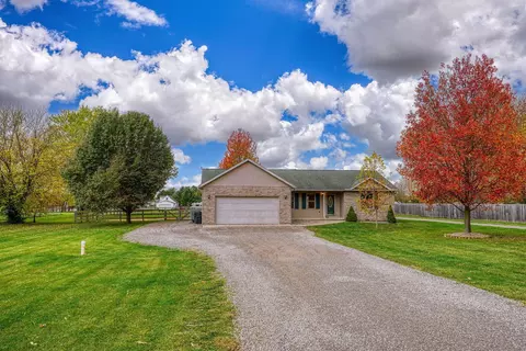 3041 Prairie Rd NW, Washington Court House, OH 43160