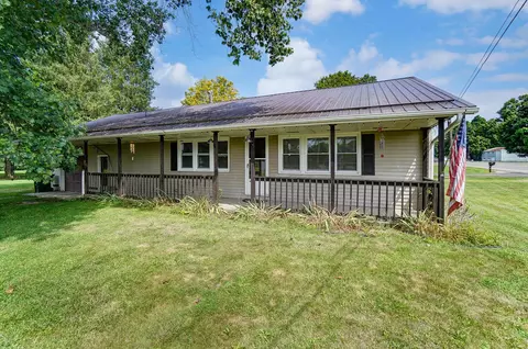 7825 Mount Vernon Rd, Saint Louisville, OH 43071