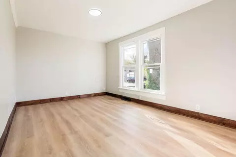 856 Ruby Ave, Columbus, OH 43227 photo 6