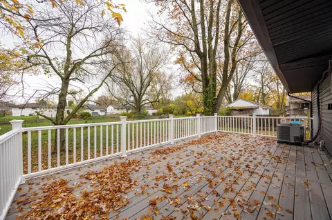 Exterior - 1301 Moler Rd, Columbus, OH 43207 photo 6 of 10