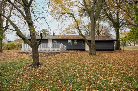 Exterior - 1301 Moler Rd, Columbus, OH 43207 photo 9 of 10