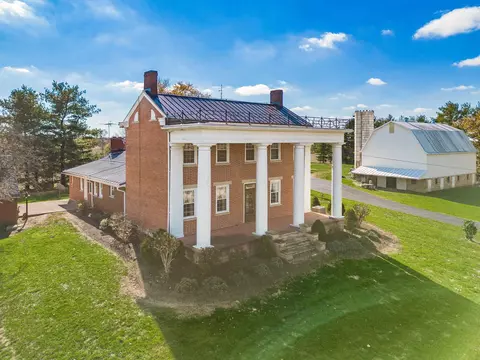 8245 S Bloomfield Royalton Rd, Ashville, OH 43103