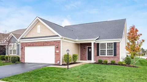 8125 Spinner Ct, Pickerington, OH 43147