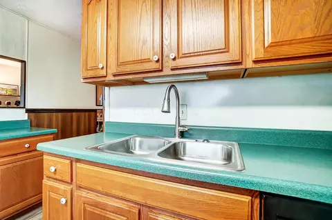 Kitchen - 155 Griner Ave, Circleville, OH 43113 photo 4 of 5